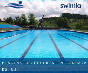 Piscina descoberta em Jandaia do Sul