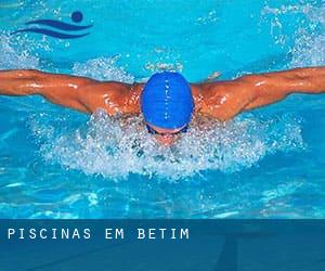 Piscinas em Betim