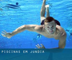 Piscinas em Jundiá